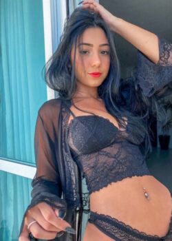 Leticia Castro Sexy Lenceria Negra +3 Vídeos 6